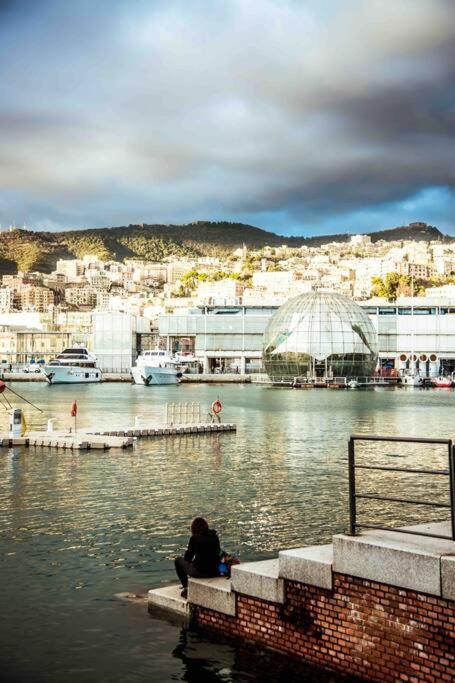 شقة La Finestra Sul Cielo Del Porto Antico Di Genova المظهر الخارجي الصورة