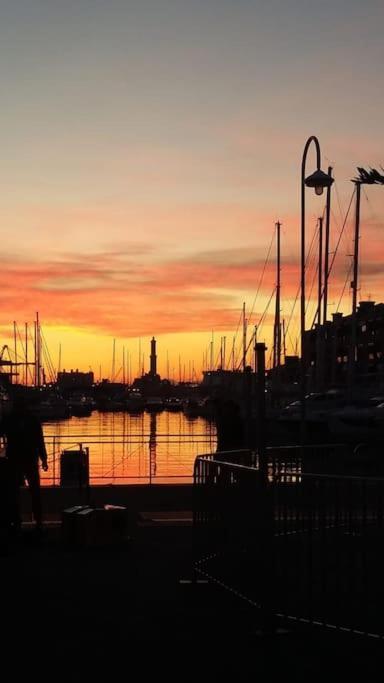 شقة La Finestra Sul Cielo Del Porto Antico Di Genova المظهر الخارجي الصورة